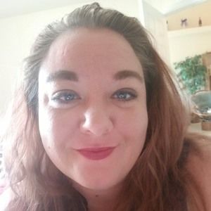 Meet your Posher, Becca